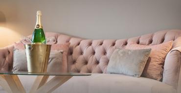 Castle Varagh Hotel | Westmeath | Bubbles & Bliss | 1